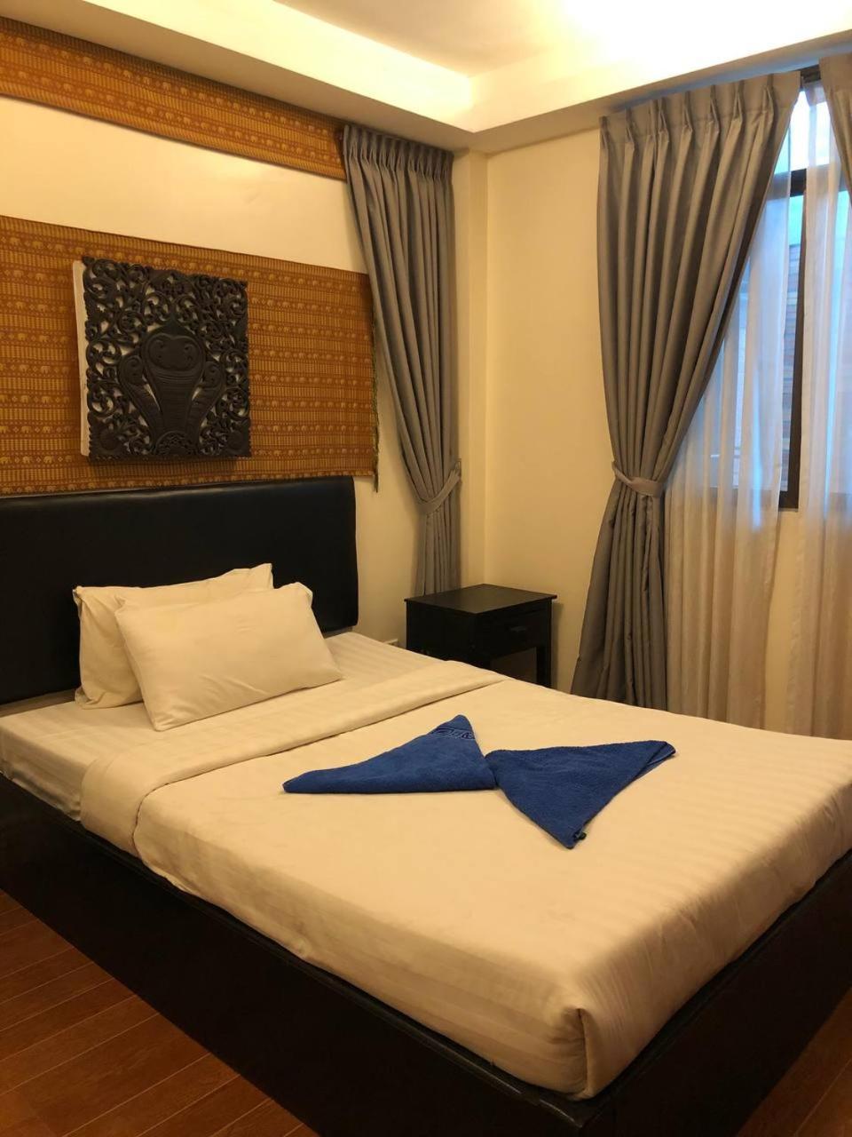Naga Angkor Hostel Siem Reap Exteriör bild