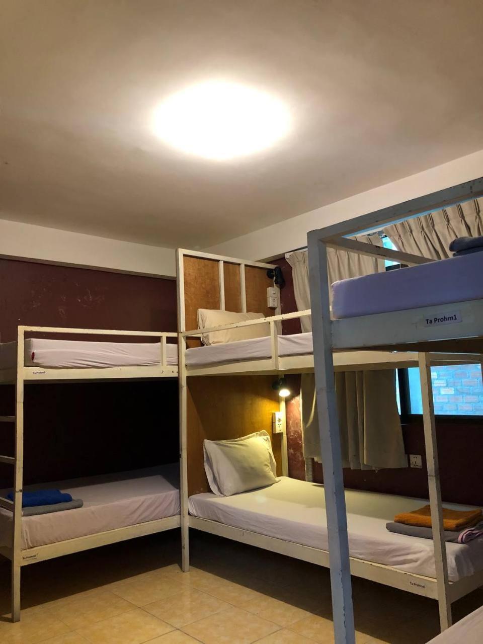 Naga Angkor Hostel Siem Reap Exteriör bild