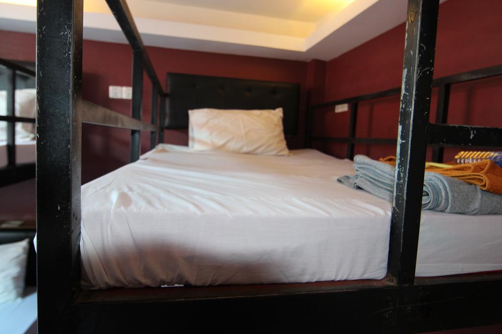 Naga Angkor Hostel Siem Reap Exteriör bild