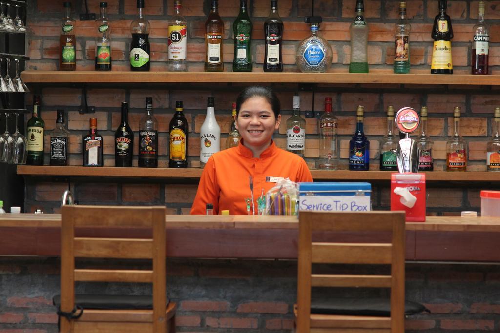Naga Angkor Hostel Siem Reap Exteriör bild