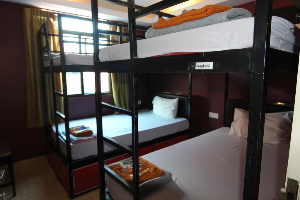 Naga Angkor Hostel Siem Reap Exteriör bild