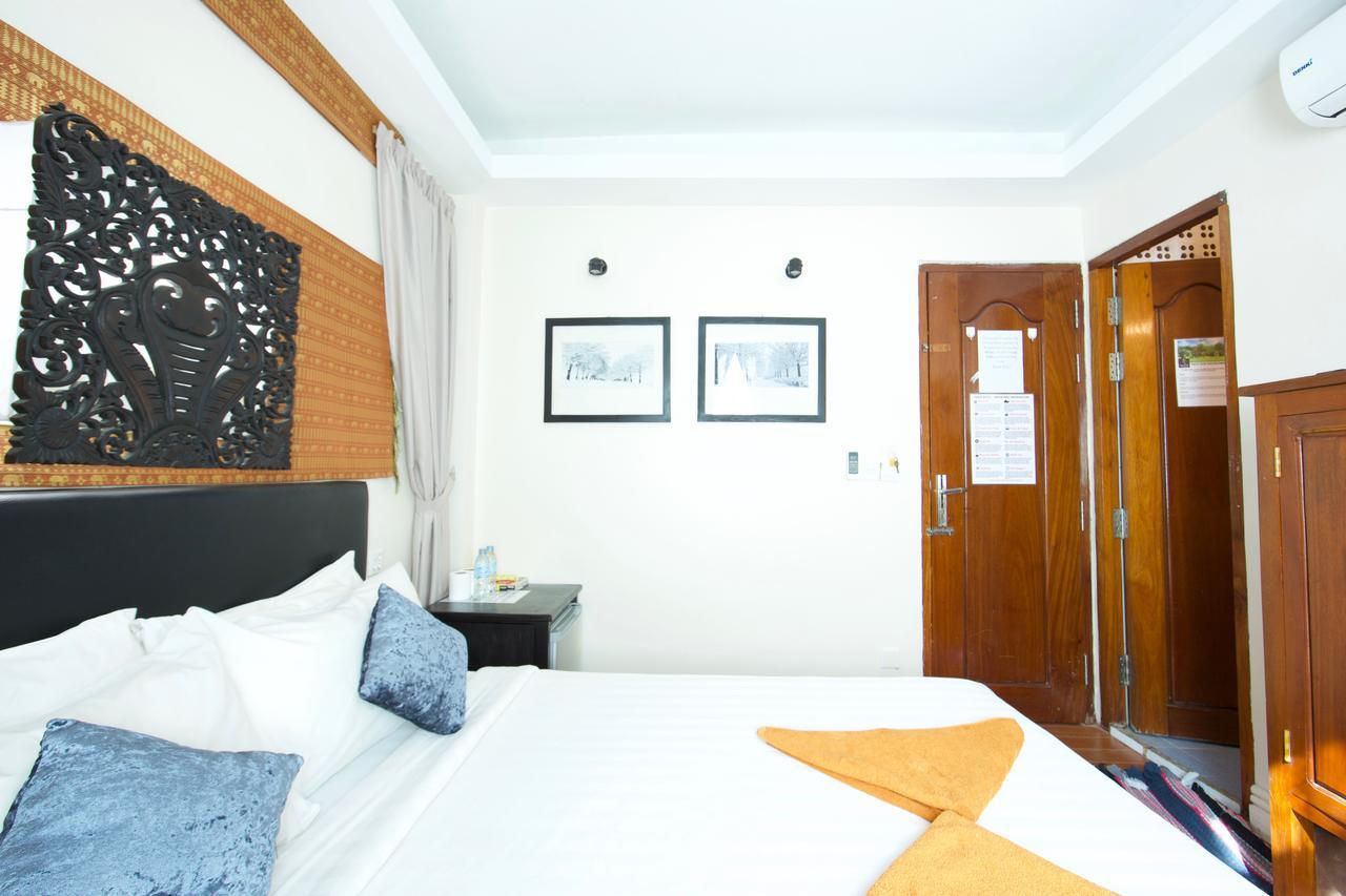Naga Angkor Hostel Siem Reap Exteriör bild